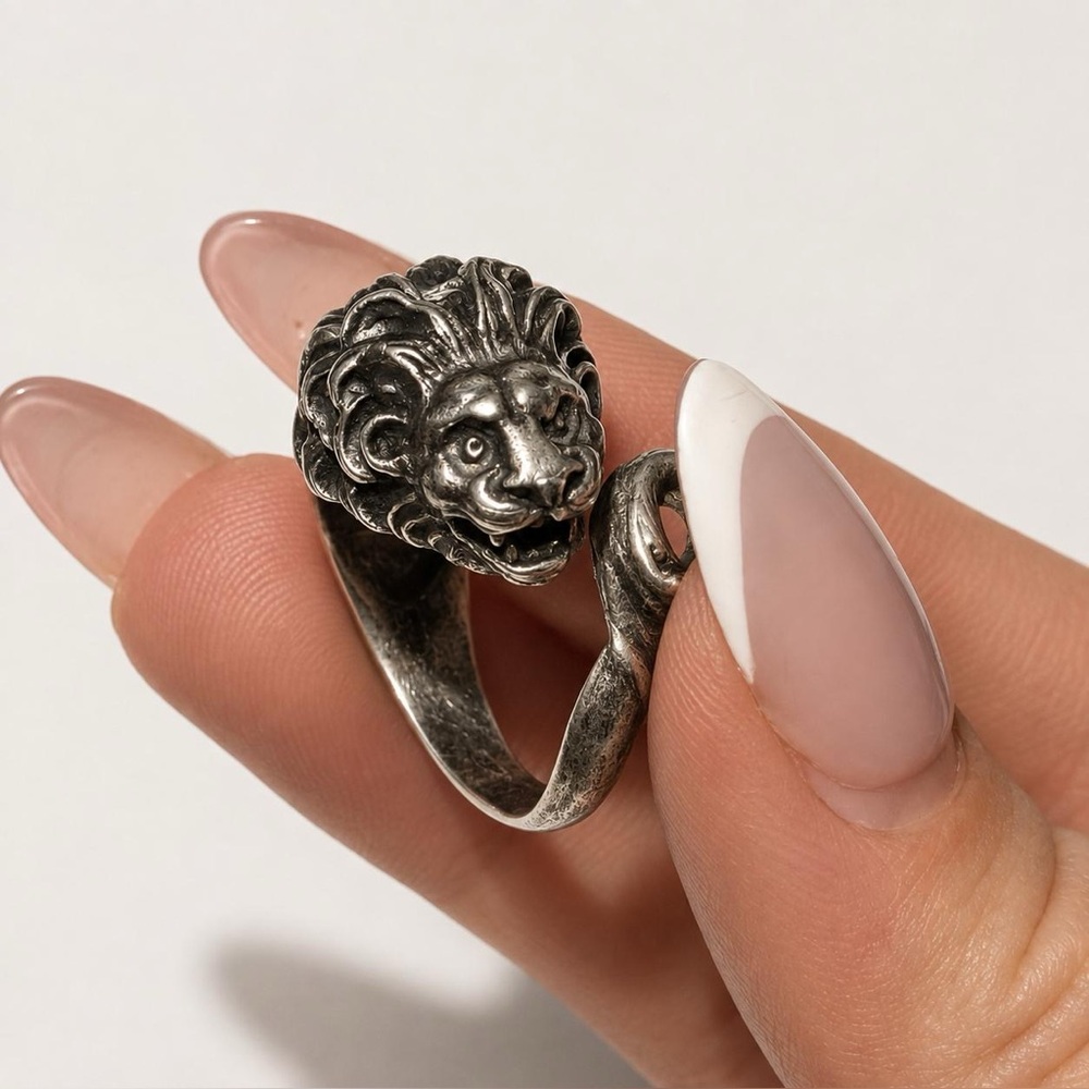 Vintage 925 Sterling Silver Lion Ring Adjustable 10.5g